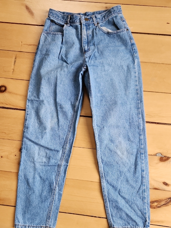 lizwear Denim - Vintage High-Rise Women's Denim Jeans in Light Blue